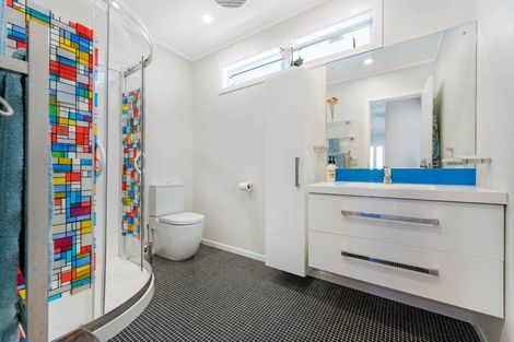 Photo of property in 68 Andrew Road, Howick, Auckland, 2010