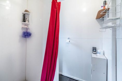 Photo of property in 882 Tahakopa Valley Road, Tahakopa, Owaka, 9586