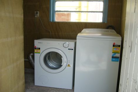 Photo of property in 24 Brougham Street, Mount Victoria, Wellington, 6011