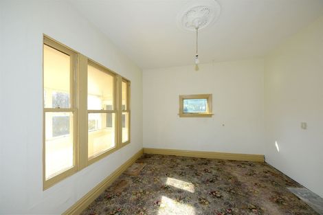 Photo of property in 112 Randolph Street, Woolston, Christchurch, 8062