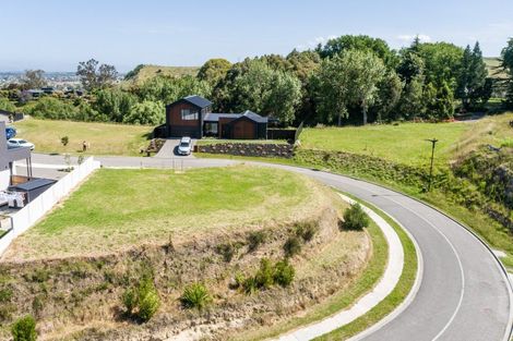 Photo of property in 97 Oak Road, Poraiti, Napier, 4112