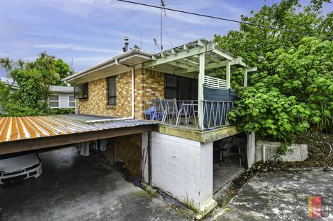 Photo of property in 1/31 Halver Road, Hillpark, Auckland, 2102