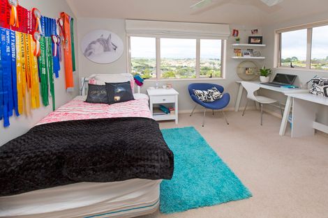 Photo of property in 1201 Whangaparaoa Road, Gulf Harbour, Whangaparaoa, 0930