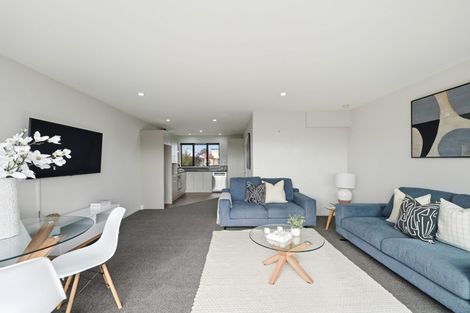 Photo of property in 2/82 Packe Street, Edgeware, Christchurch, 8013