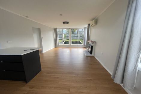Photo of property in 1/22 Edgeworth Road, Glenfield, Auckland, 0629