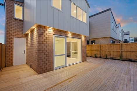 Photo of property in 45 Sunnyheights Road, Orewa, 0931