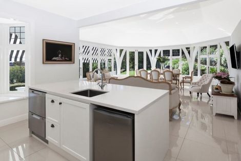 Photo of property in 36b Hackthorne Road, Cashmere, Christchurch, 8022