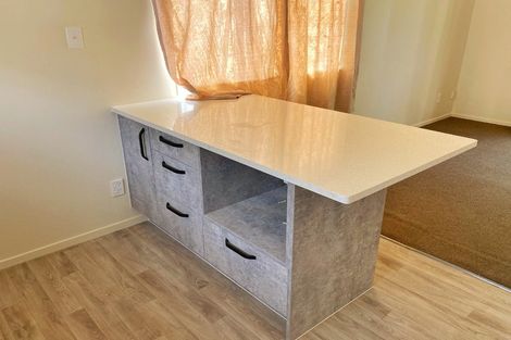 Photo of property in 27 Glendene Avenue, Glendene, Auckland, 0602