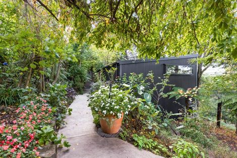 Photo of property in 8 Ormond Road, Hospital Hill, Napier, 4110