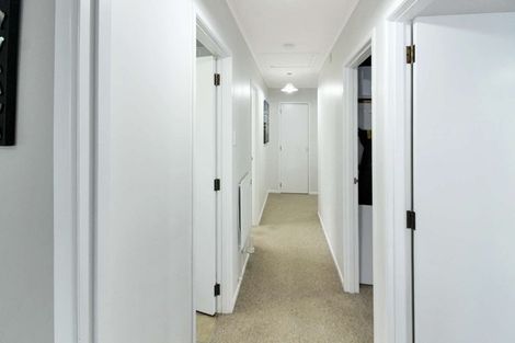 Photo of property in 13 Russell Street, Marton, 4710