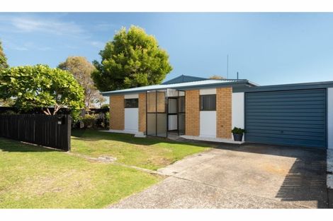 Photo of property in 35 Matavai Street, Mount Maunganui, 3116