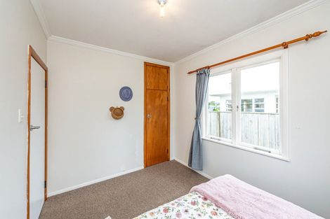 Photo of property in 7 Hussey Street, Waverley, 4510