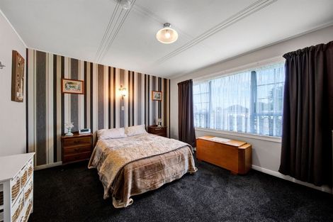 Photo of property in 172 Egmont Street, Patea, 4520