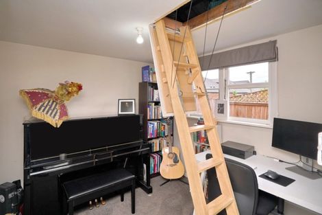 Photo of property in 1/12 Frankleigh Street, Somerfield, Christchurch, 8024