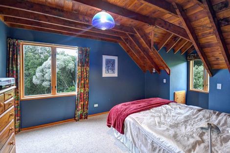 Photo of property in 80 Purakaunui Road, Mihiwaka, Port Chalmers, 9081