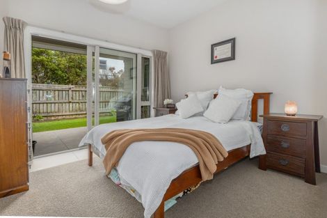 Photo of property in 18 Kahurangi Heights, Aotea, Porirua, 5024