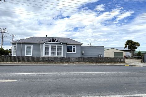 Photo of property in 64 James Street, Balclutha, 9230