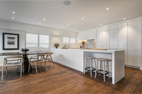 Photo of property in 1/287 Tamaki Drive, Kohimarama, Auckland, 1071