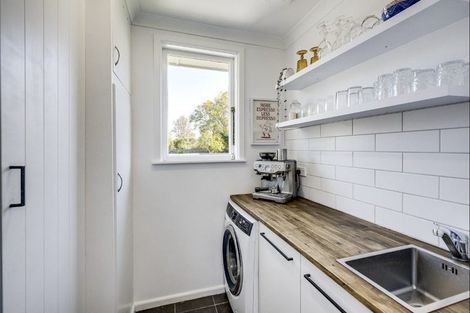 Photo of property in 49 Williams Street, Marewa, Napier, 4110