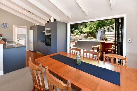 Photo of property in 3 Ngahere Views, Orewa, 0931