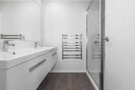 Photo of property in 3a Koreke Close, Kenepuru, 5022