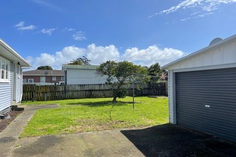 Photo of property in 7 Christmas Road, Manurewa, Auckland, 2102