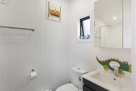 Photo of property in 49 Walton Road, Paraparaumu Beach, Paraparaumu, 5032