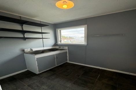 Photo of property in 4 Alton Place, Hokowhitu, Palmerston North, 4410