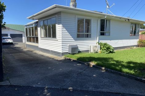 Photo of property in 6 Vesty Avenue, Hillcrest, Hamilton, 3216
