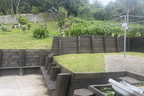 Photo of property in 22 Swansea Street, Cannons Creek, Porirua, 5024