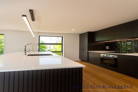 Photo of property in 2/11 Carlton Mill Road, Merivale, Christchurch, 8014