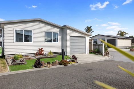Photo of property in 11 Kamahi Crescent, Papamoa Beach, Papamoa, 3118