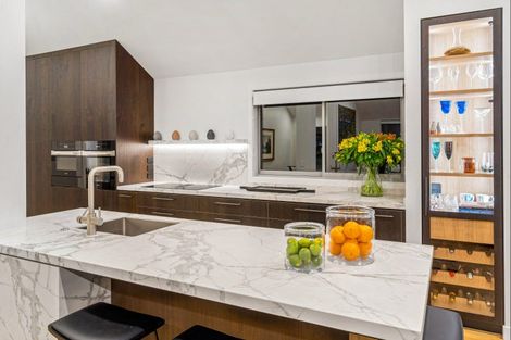 Photo of property in 2/43 Princes Street, Northcote Point, Auckland, 0627