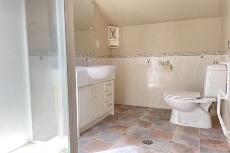 Photo of property in 11/57 Gladstone Road, Northcote, Auckland, 0627