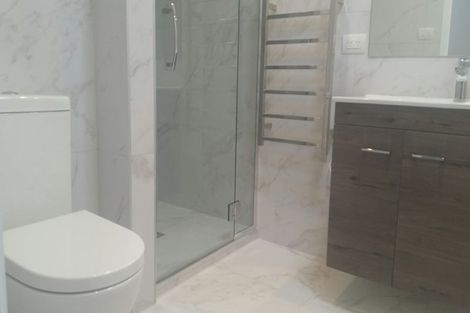 Photo of property in 2b Makura Road, Long Bay, Auckland, 0630