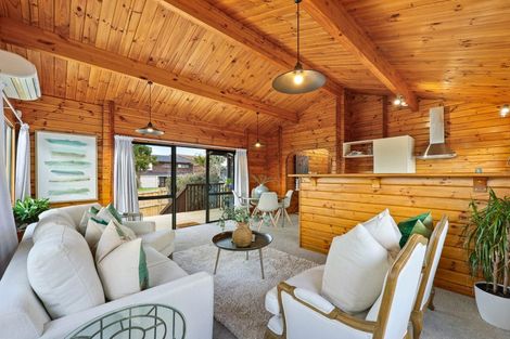 Photo of property in 1/40 Drake Street, Howick, Auckland, 2014