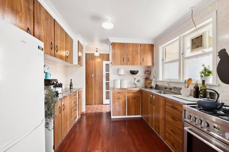 Photo of property in 8 Mabel Street, Levin, 5510