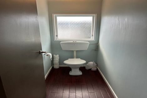 Photo of property in 33 Riwai Street, Paraparaumu, 5032