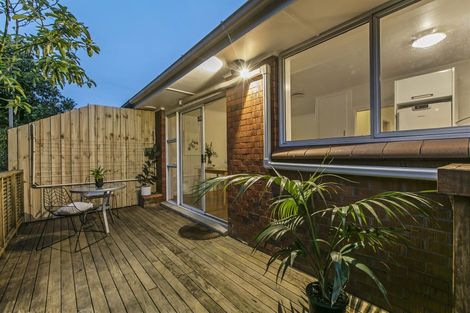 Photo of property in 2/91 Paice Avenue, Sandringham, Auckland, 1025