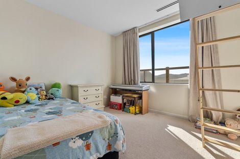 Photo of property in 21 Packer Road, Wanaka, 9382