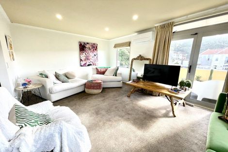 Photo of property in Marrakech Cafe, 74/305 Evans Bay Parade, Hataitai, Wellington, 6021