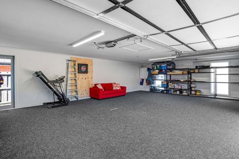 Photo of property in 14 Carrick Place, Rolleston, 7614