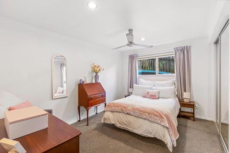 Photo of property in 52 The Circle, Manly, Whangaparaoa, 0930