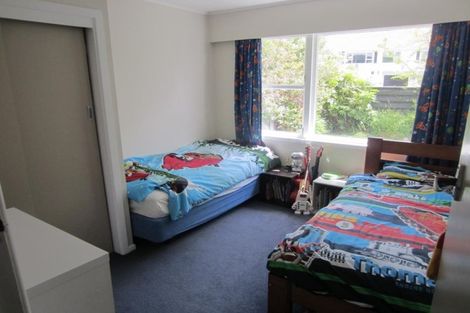 Photo of property in 3 Bede Grove, Tawa, Wellington, 5028