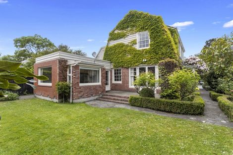 Photo of property in 3 Bealey Avenue, Merivale, Christchurch, 8014