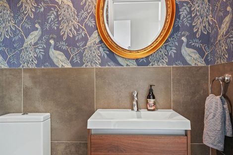 Photo of property in 8 Caro Lane, Cracroft, Christchurch, 8022