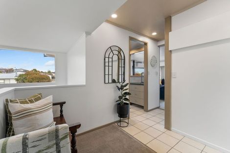 Photo of property in 8 Green Place, Richmond Heights, Taupo, 3330