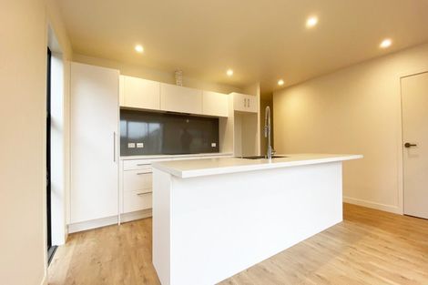 Photo of property in 4 Millfield Lane, Papakura, 2110