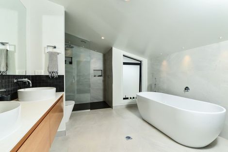 Photo of property in 8d East Ridge Grove, Newstead, Hamilton, 3286