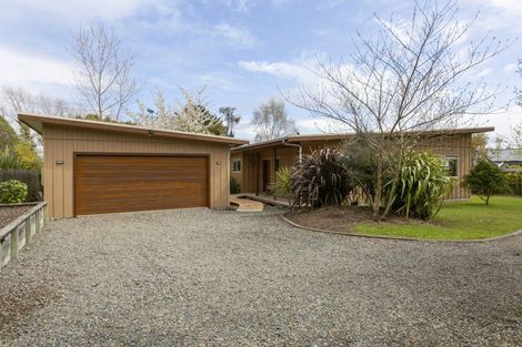 Photo of property in 18 Brompton Close, Richmond Heights, Taupo, 3330